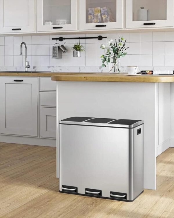 Rūšiavimo šiukšliadėžė 3 × 18 l su pedalais, 54 l– SONGMICS