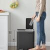 Dviguba rūšiavimo šiukšliadėžė 2 × 15 l su pedalais, 30 l, juoda – SONGMICS