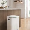 Dviguba rūšiavimo šiukšliadėžė 2 × 20 l su pedalais, 40 l, balta – SONGMICS