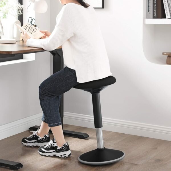 Ergonomiška aktyvaus sėdėjimo kėdė, reguliuojamo aukščio, juoda – SONGMICS