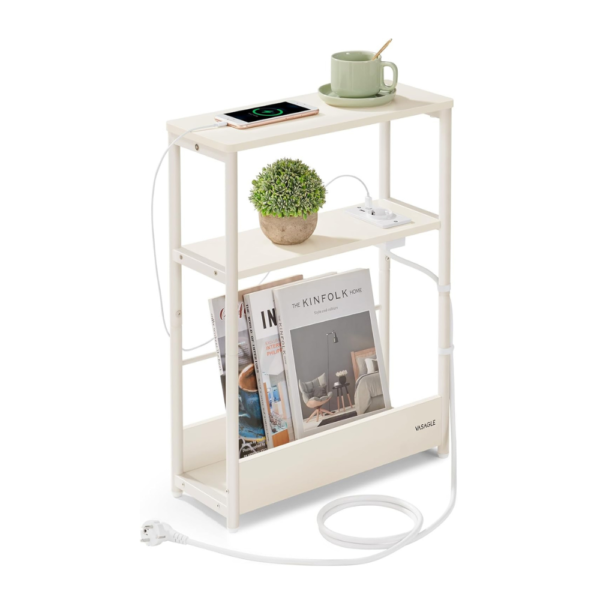 Siauras šoninis staliukas su rozete ir USB, 3 lentynų, kreminės baltos spalvos – VASAGLE