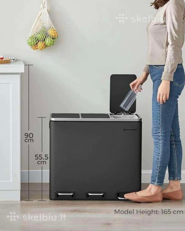 nauja-rusiavimo-siuksliu-deze-siuksline-songmics-4256160859 Rūšiavimo šiukšliadėžė 3 × 18 l su pedalais, 54 l– SONGMICS